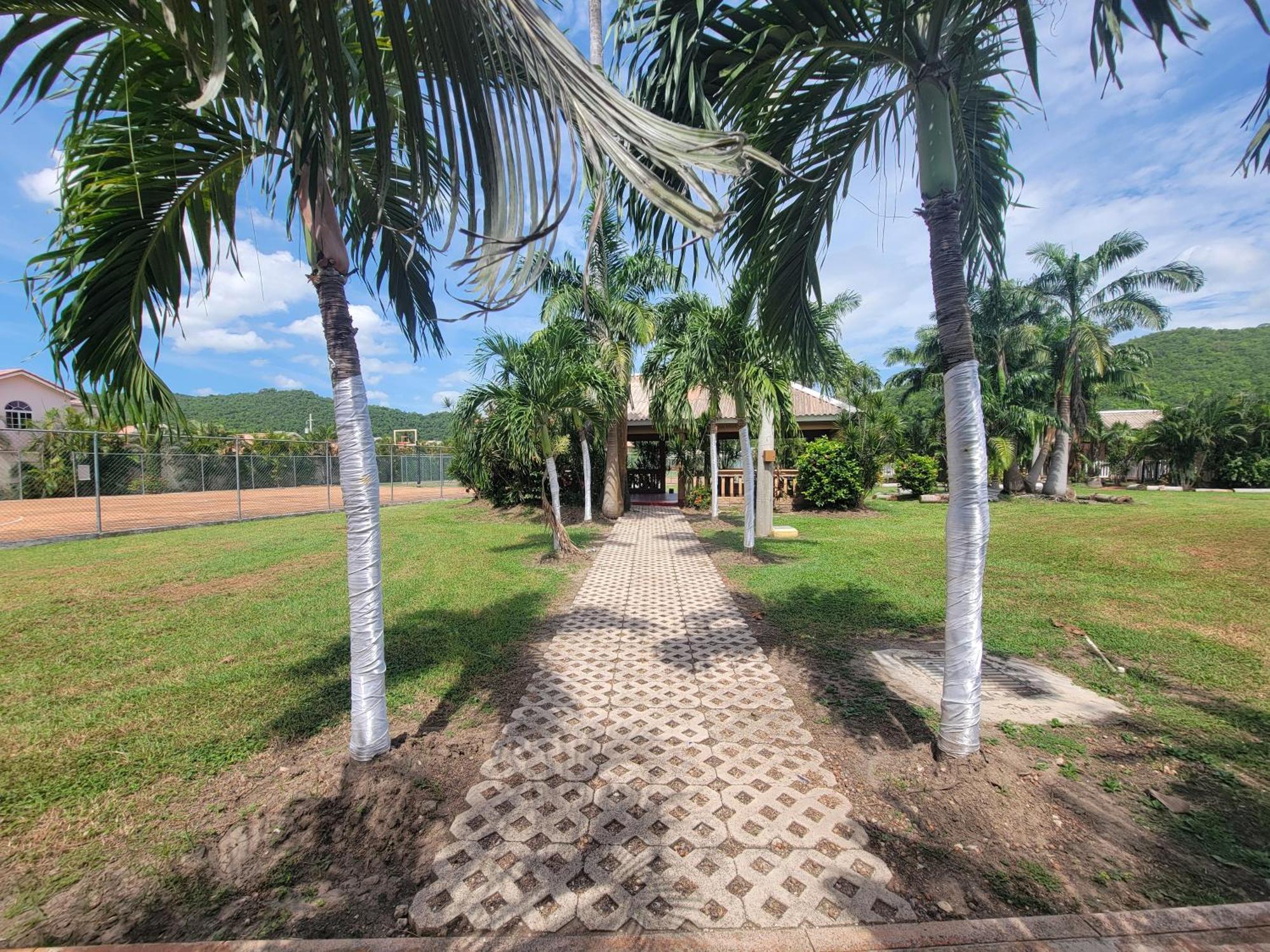 Comfortable Strategic Lodging Quarters Spanish Town Exterior foto